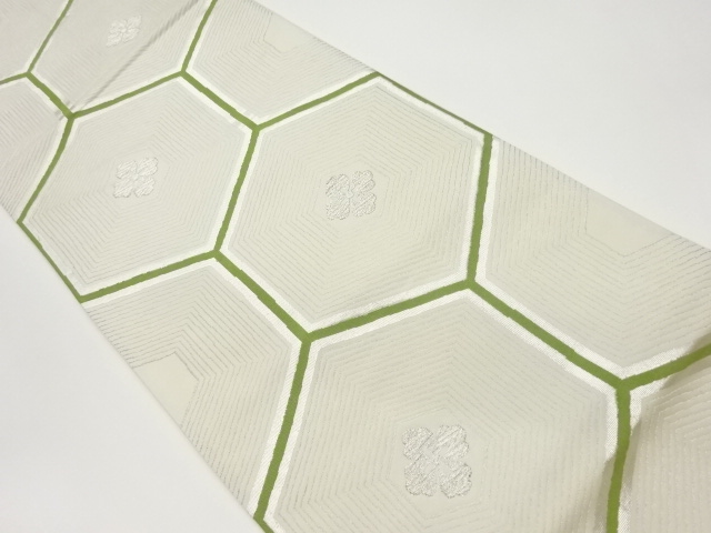 亀甲に花模様織出し袋帯